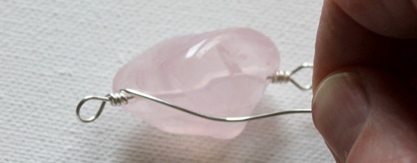 rose-quartz-necklace-tutorial-15-crop.jpg