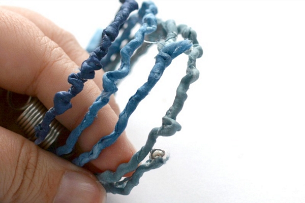 Silk & Pearl Memory Wire Bracelet Tutorial DIY