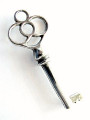 Skeleton Key - Pewter Pendant (PW41)