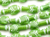 Green w/White Fish Glass Beads 20-28mm (JV1098)