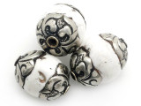 Conch Shell w/Silver Caps Tibetan Bead 24x19mm (TB480)