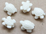 White Turtle Resin Bead 15mm (RES620)