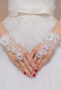 Floral Lace Hollow Out Fingerless Bridal Gloves