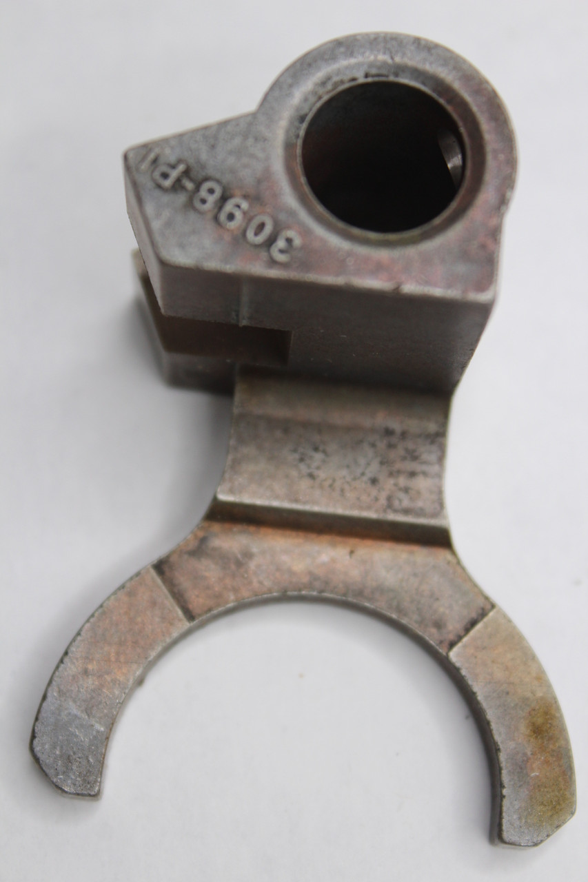 784004 } SHIFT FORK } NLA Salem Power Equipment, LLC