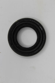 788097 } OIL SEAL