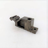 331002 } SEAT ADJUSTABLE