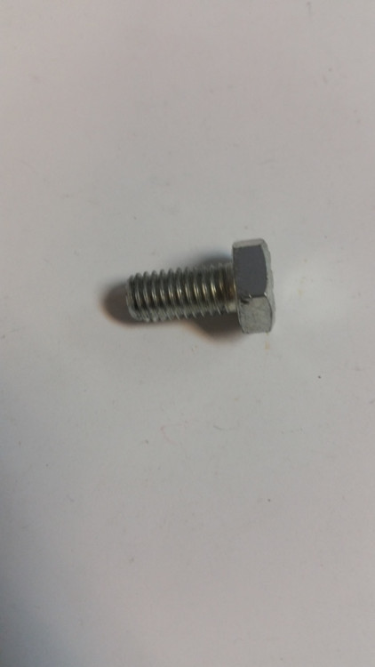 50015 } BOLT 8MM X 16MM