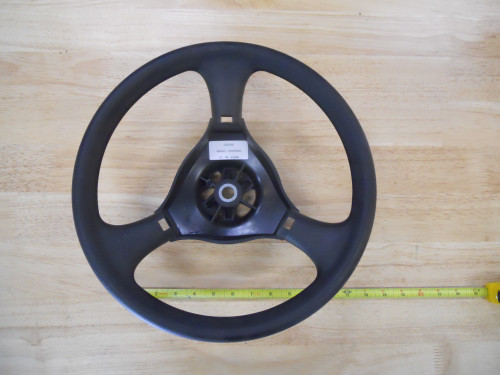 C47106 } STEERING WHEEL
