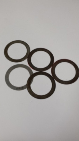 17 422 06-S } KIT: THRUST SHIM