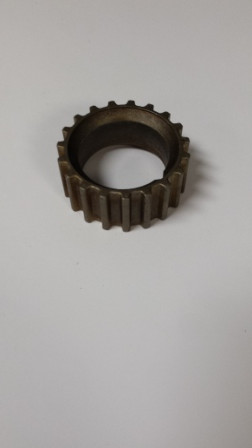 28 093 06-S } SPROCKET: CRANKSHA