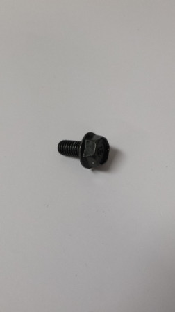 63 086 14-S } SCREW