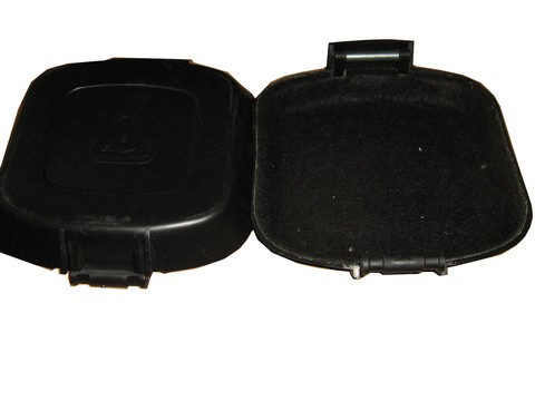 ED0026700220-S } COVER