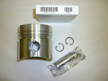 ED0065001100-S } PISTON +0.5