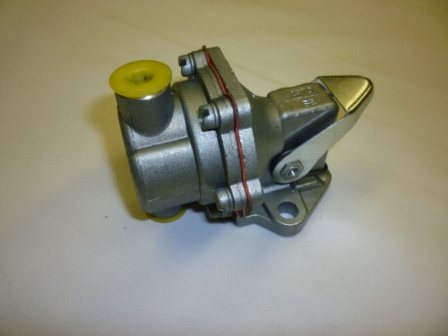 ED0065850510-S } FEED PUMP
