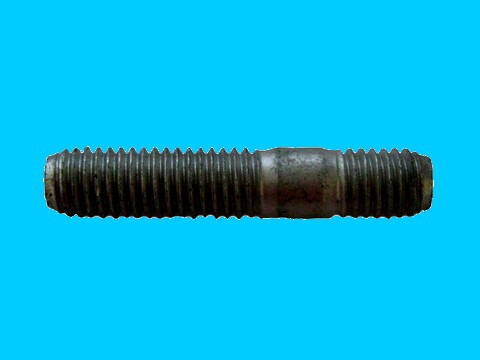 ED0067800700-S } STUD