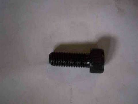 ED0097302940-S } SCREW