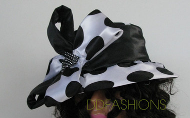 Ladies large polka dot with black crown