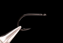 Daiichi 3111 Black Ace Saltwater Hook 