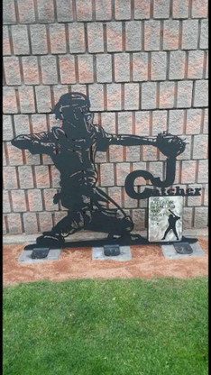 36 x 36  inch  Black 16 gauge steel powder coated and will not rust good for indoor or outdoor decor.