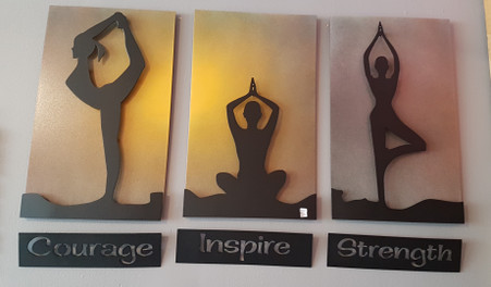 3D 36 X 24 inch 16 gauge steel powder coated so it will not rust, great for indoor or outdoor decor.