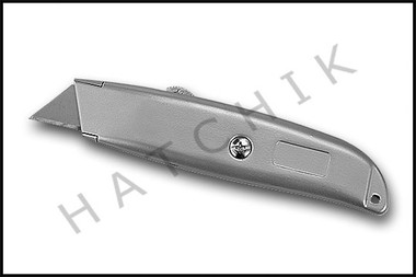 V7246 UTILITY KNIFE W/ RETRACTABLE BLADE BLADE