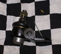 LAMBORGHINI 350 400 MIURA ESPADA LOWER BALL JOINT