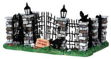 34606 - Spooky Iron Gate and Fence, Set of 5  - Lemax Spooky Town Halloween Village Accessories