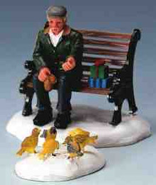 42905 -  Feeding Pigeons, Set of 2 - Lemax Christmas Village Figurines