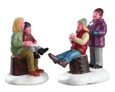72524 - Quality Time with Mom, Set of 2 - Lemax Figurines