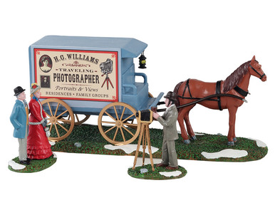 13561 - Traveling Photographer Wagon, Set of 3 - Lemax Table Pieces