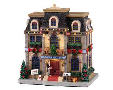 15737 - Christmas at the Savoy, with 4.5v Adaptor - Lemax Caddington Village