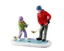 32218 - Father Daughter Practice Time - Lemax Figurines