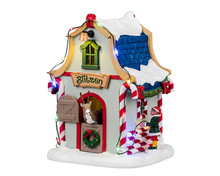 44334 - Blitzen's Den, AC Adaptable - Lemax Christmas Village Table Pieces