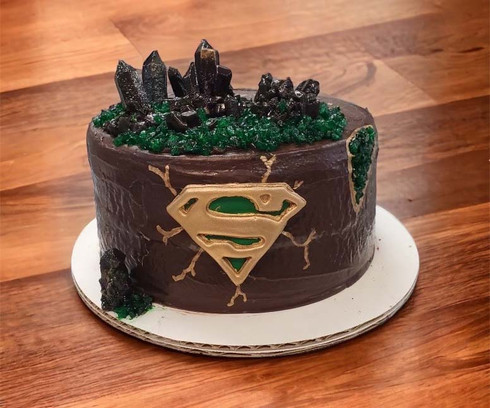 Chocolate cake with Superman Symbol