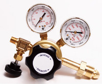 A1 Brass General Purpose Non-Corrosive Gas Two Stage Regulator 0-15 PSIG