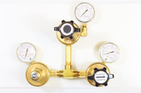 High Purity High Flow Semi-Auto Brass Changeover Manifold 0-50 PSIG 36" SS Pigtails Model 916HF-1-050-FPB604-3-CGA