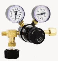 A2 Lecture Bottle Regulator Aluminum Model 3900-15-170 CGA, 2-15 PSIG