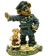 Boyds ~ SGT. O'BEARA With ALI & FRIENDS...  EVERYDAY  HERO * NEW From Our Shop