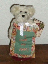 Boyds ~ CARRIE N. LOTSALOVE...Plush Bear