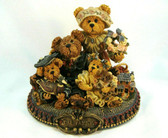 Boyd's  ~  GARY, TINA, MATT & BAILEY  *RARE Limited Ed.*  NEW From Our Shop