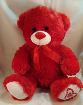Best  Made Toys  ~  RED HEARTS ... 10" Sitting BEAR  *  MINT Condition