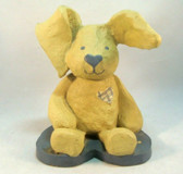 Sarah's Attic  ~  BUNNY On Heart  *  MINT Condition