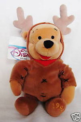 Disney  ~~~ MINI  BEAN  BAG  REINDEER  POOH  * 8" * NWT