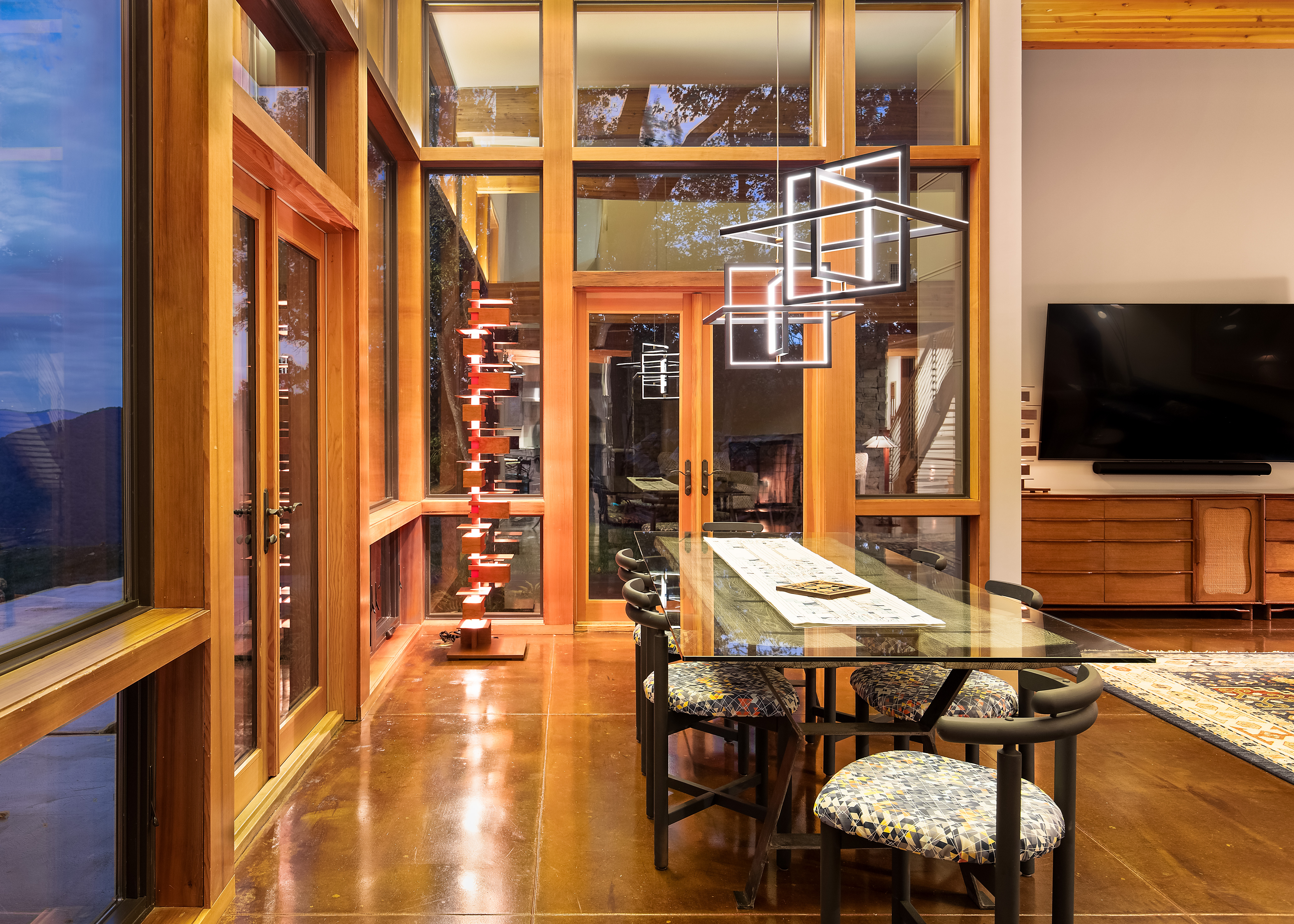 Taliesin 2 Floor Lamp pictured in a North Carolina home based on Frank Lloyd Wright's Bachman-Wilson House