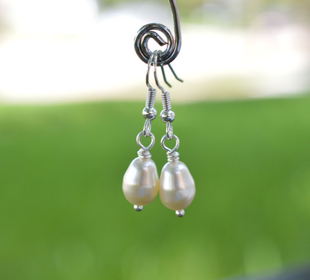 Simple Tear Drop Swarovski Pearls Earrings