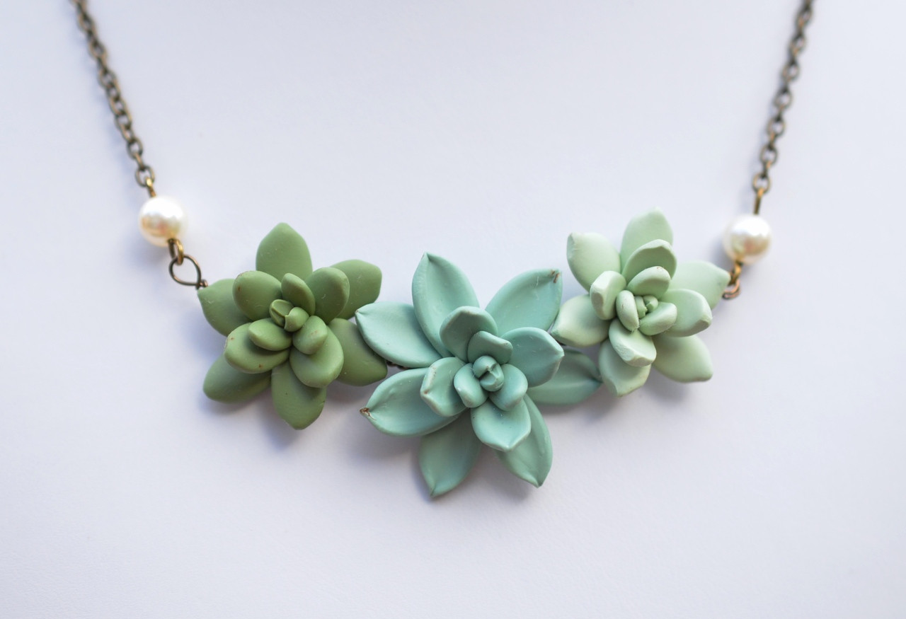 Trio Succulents Centered Necklace in Dusty Mint, Sage Green and Light ...