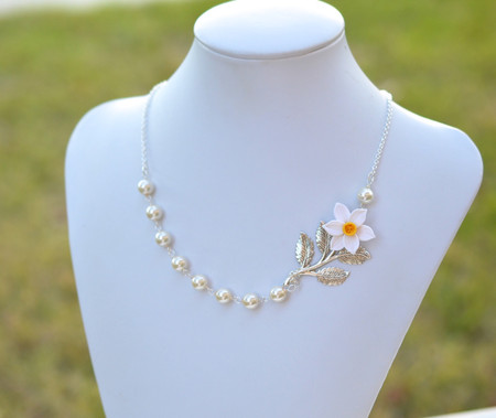 Amira Asymmetrical Necklace in White and Yellow Daffodil and Metal Branch. FREE EARRINGS