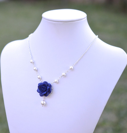 Hannah Centered Necklace in Navy Blue Rose and Pearls