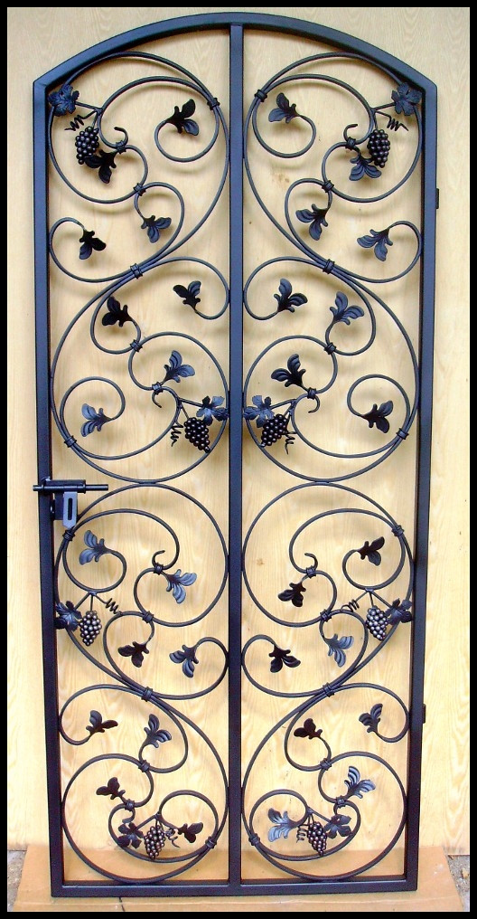 NEW! - Leaf Scroll Iron Gate with Grapes - 32, 34 or 36 inches ...