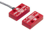 Safety Magnetic Interlock Switch - Composite - 10M Cable